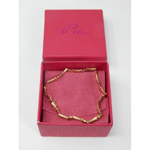 386 - 9ct Yellow Gold Bracelet: Length 18.5cm: Weight 4.96g: In Presentation Box