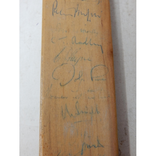 577 - Vintage Miniature Slazenger Cricket Bat Signed in Ink by The Middlesex Team together with a further ... 