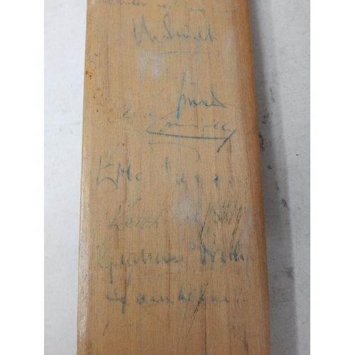 577 - Vintage Miniature Slazenger Cricket Bat Signed in Ink by The Middlesex Team together with a further ... 