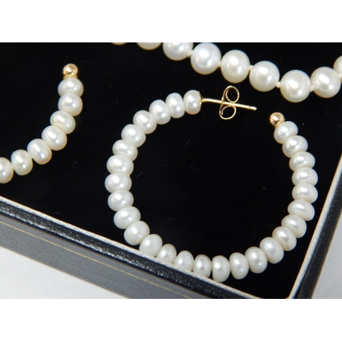 413 - A Pearl Bracelet & Earrings with 14ct Gold Mounts in Presentation Box