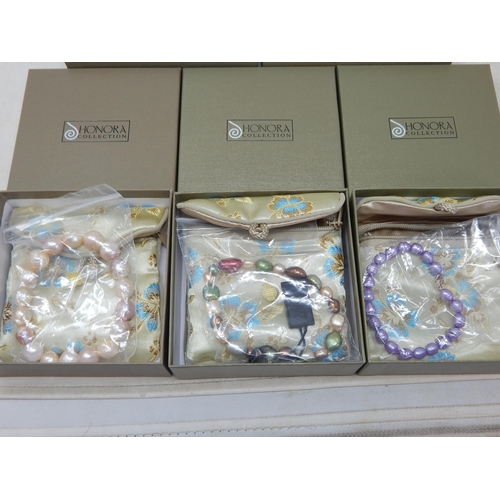 436 - 5 x Honora Freshwater Pearl Necklaces & 3 x Pearl Bracelets in original Silk Purses & Boxes