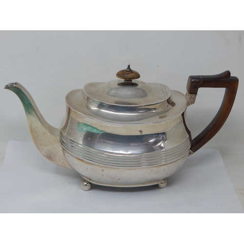 113 - George III Silver Teapot Hallmarked London 1811 by Thomas Wallis & Jonathan Hayne: Gross weight 486g