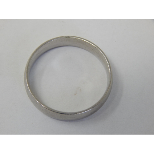 248 - Hallmarked 950 Platinum Wedding Band: Size U: Weight 7.76g