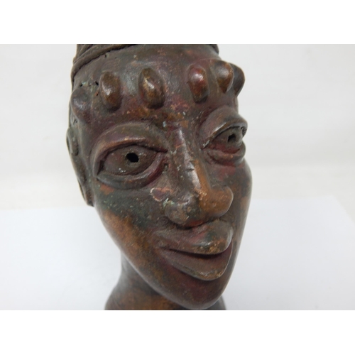 622 - Benin Bronze Head, West Africa: Height 19cm