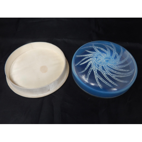 490 - RENE LALIQUE (1860-1945) Opalescent Quatre Flacon Perfume Box & Cover: Designed 1921: Diameter 14cm