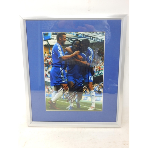 650 - CHELSEA F.C: Signed Photo (3 x Signatures): Framed & Glazed Measuring 36.5cm x 31.5cm