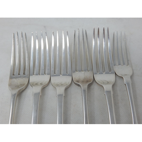 735 - 5 x George III & Later Silver Dinner Forks together with a Silver Dessert Fork: Various Dates & Make... 