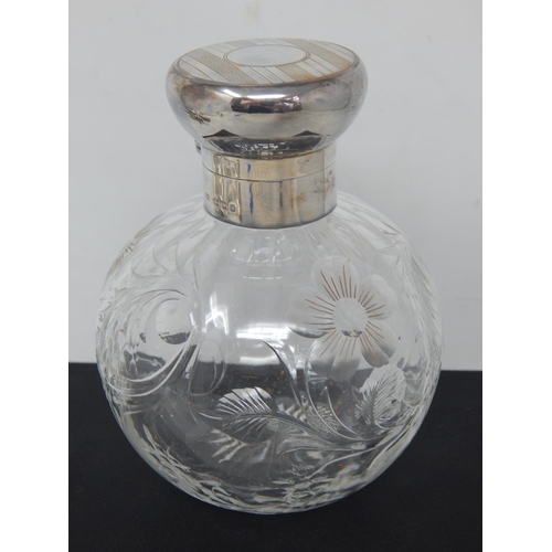 782 - A Good Silver Topped Cut Glass Perfume Bottle with Original Stopper: Hallmarked London 1922 by C.D: ... 