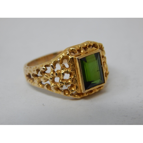 167 - 9ct Yellow Gold Gem Set Ring: Size O: Gross weight 4.12g