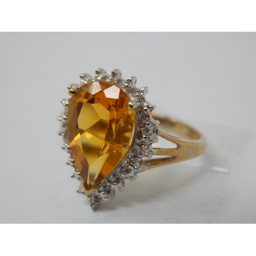 171 - 9ct Yellow Gold Gem Set Ring: Size O: Gross weight 3.26g