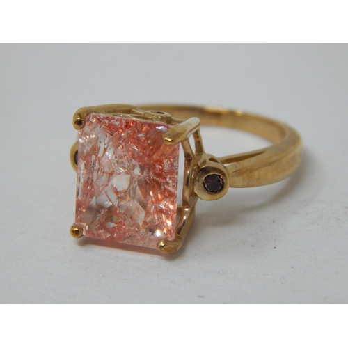 178 - 9ct Yellow Gold Gem Set Ring: Size O: Gross weight 4.95g