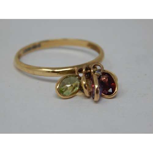 462 - 9ct Yellow Gold Gem Set Ring: Size O: Gross weight 1.46g