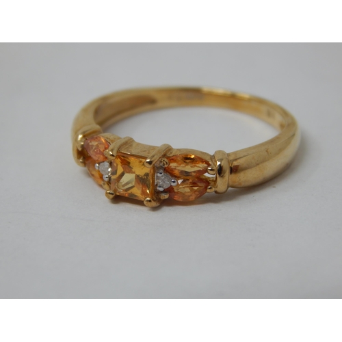 668 - 9ct Yellow Gold Gem Set Ring: Size O: Gross weight 2.63g