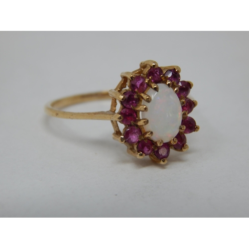 692 - 9ct Yellow Gold Gem Set Ring: Size N: Gross weight 1.93g