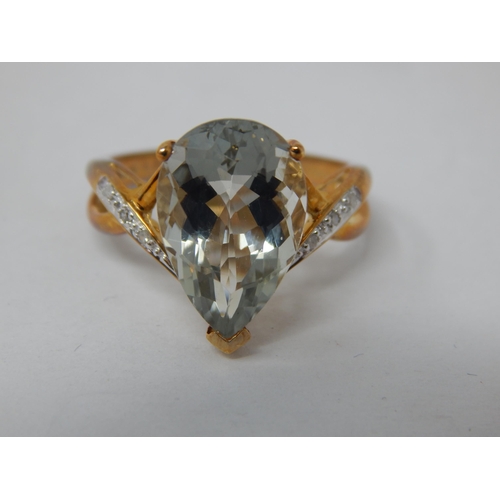 698 - 9ct Yellow Gold Gem Set Ring: Size O: Gross weight 4.00g