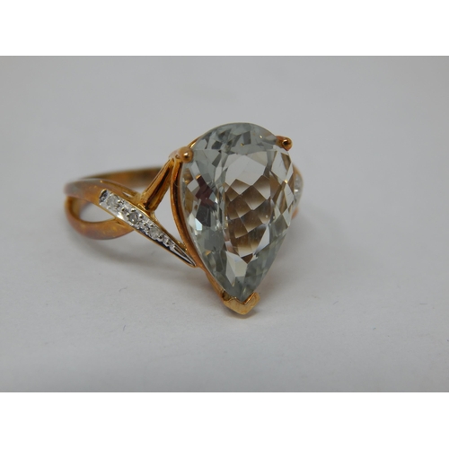 698 - 9ct Yellow Gold Gem Set Ring: Size O: Gross weight 4.00g