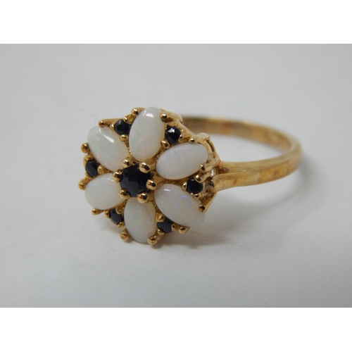 843 - 9ct Yellow Gold Gem Set Ring: Size O: Gross weight 3.38g