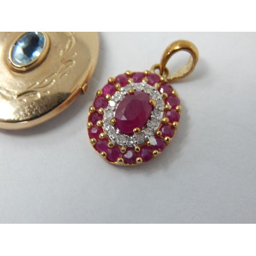 897 - 9ct Yellow Gold Gem Set Locket together with a 9ct Gold Gem Set Pendant: gross weight 3.56g