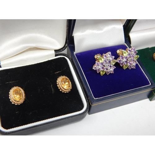 915 - Four Pairs of 9ct Gold Earrings in presentation boxes