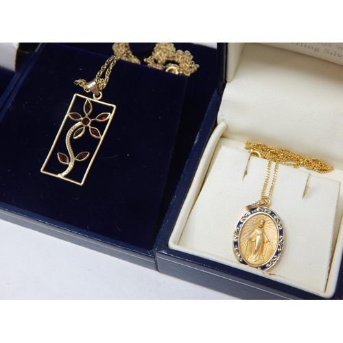 918 - Four 9ct Yellow Gold Pendant Necklaces: Gross weight 6.61g