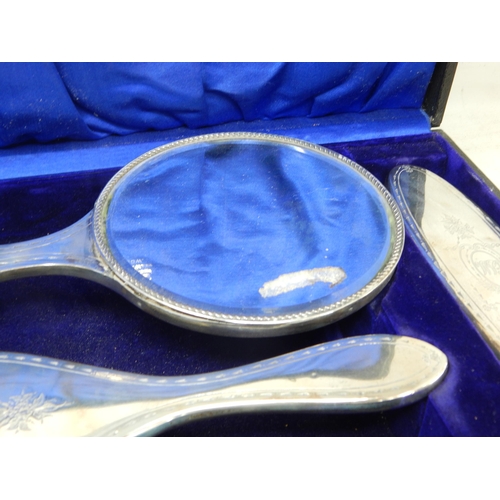 800 - Silver Three Piece Dressing Table Set: Hallmarked Birmingham 1909 in Original Fitted Case