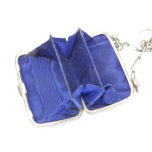 816 - Edwardian Silver Purse & Chain with Blue Silk Interior: Hallmarked Birmingham 1907 by Martin & Hall