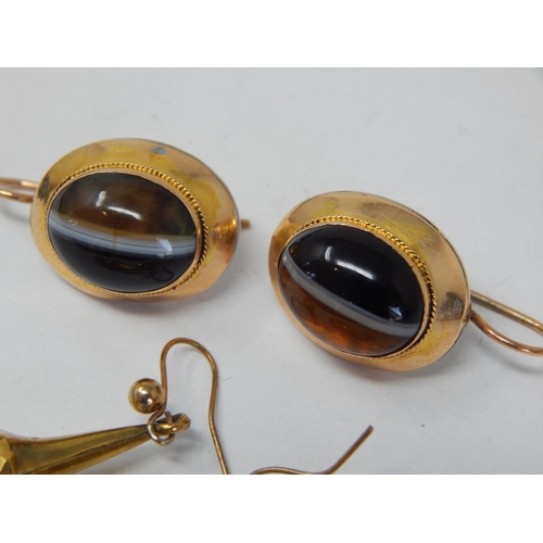 999 - Two Pairs of Unmarked Yellow Metal Earrings: Gross weight 11.8g