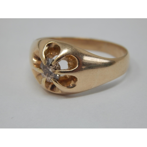 101 - Gentleman's Unmarked Gold Ring Set with a Central Diamond estimated @ 0.30ct: Size R: Gross weight 5... 