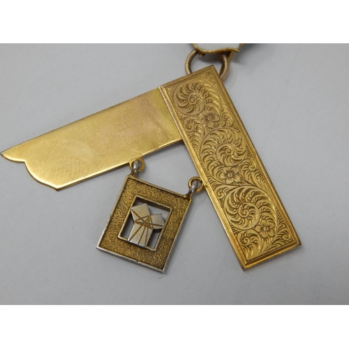 108 - 15ct Gold Masonic Jewel (12g) with Silver Hanging en-tremble square.