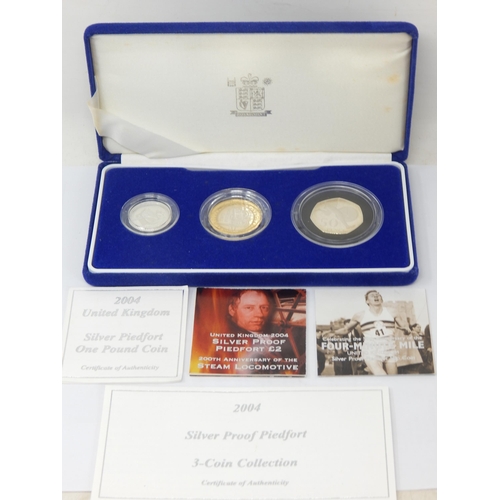 85 - Royal Mint 2004 Silver Proof Piedfort 3-Coin Collection in Case of Issue with COA's