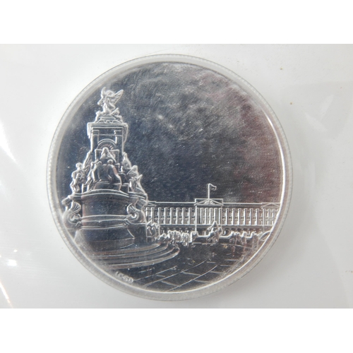 91 - Royal Mint Buckingham Palace 2015 UK £100 Fine Silver Coin in Sealed Pack of Issue