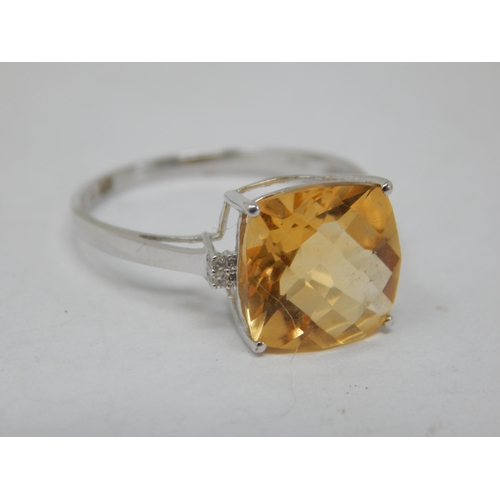 200 - 9ct White Gold Diamond & Citrine Set Ring: Size O: Gross weight 1.82g