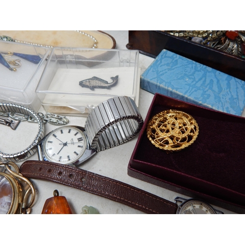 256 - Large Quantity of Antique & Later Costume Jewellery etc Including a Georgian Foiled Back Mourning Br... 