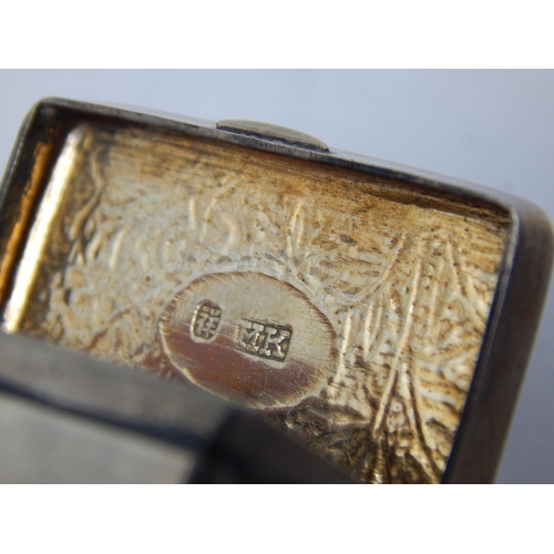 261 - 19th Century Chinese Silver Snuff Box with Character Mark & Makers Initials 