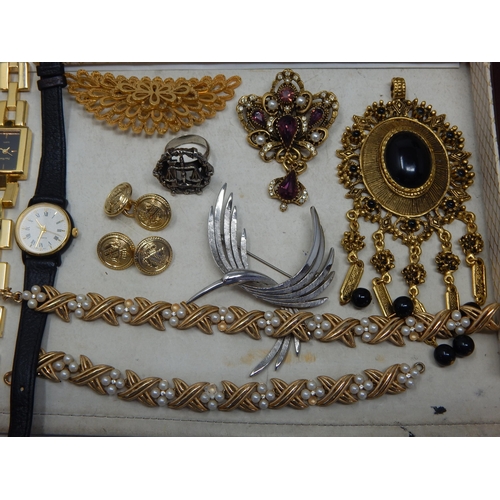 272 - An Extensive Collection of Good Quality Vintage Costume Jewellery to Include Brooches, Bracelets, Ea... 