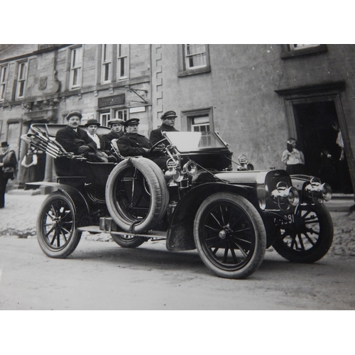 438 - J. Lizars Challenge Plate Camera together with plates etc & a photograph of Lord Astor, Asquith in S... 