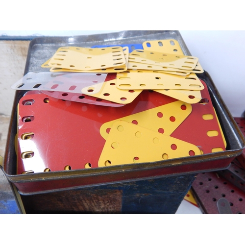 460 - Large Quantity of Early Meccano Contained in Vintage Tins & Wooden Box with Manuals etc (lot)