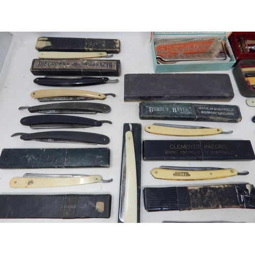 466 - A Large Quantity of Antique & Vintage Cut Throat Razors