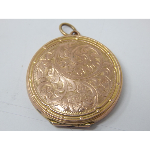 99P - 9ct Gold Back & Front Locket: Gross weight 5.0g