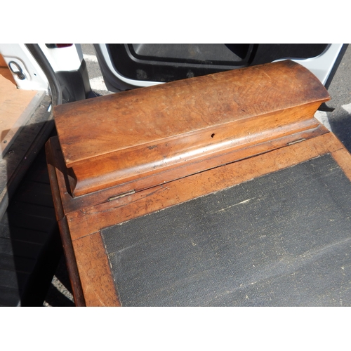 499C - Victorian Davenport Desk in need of some tlc