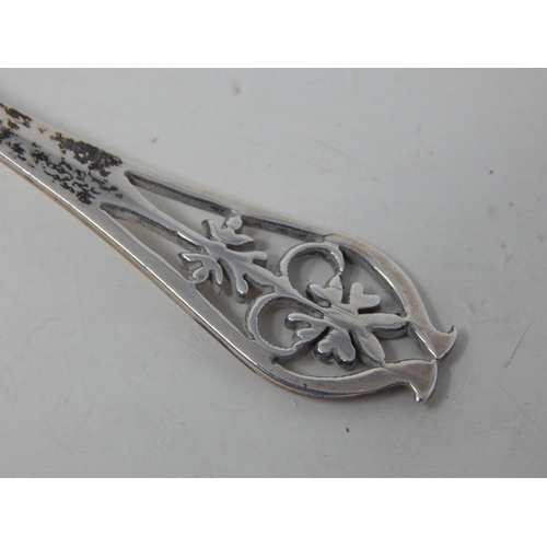 104 - Silver Tea Strainer Hallmarked Sheffield 1947 by Emile Viner: Length 14cm