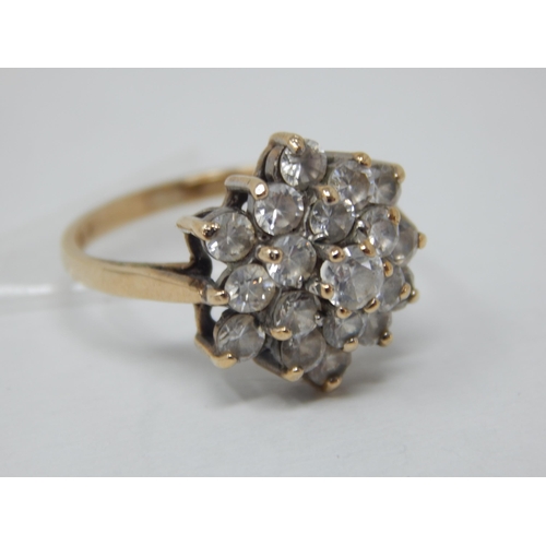 136 - 9ct Yellow Gold Cluster Ring: Size M/N: Gross weight 3.4g