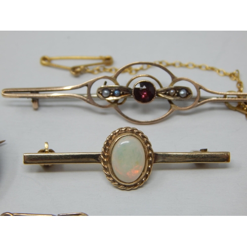 143 - 2 x 9ct Gold Bar Brooches, 9ct Gold Cameo Brooch & an unmarked yellow metal brooch: Gross weight 18.... 