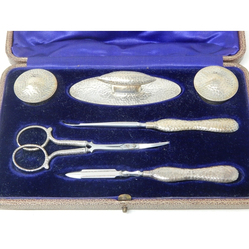 147 - Edwardian Silver Mounted Six Piece Manicure Set with Hammered Finish in Original Fitted Case: Hallma... 