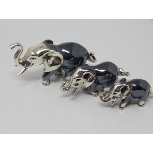 148 - A Set of Three Graduated Hallmarked Silver Elephants: Largest 4cm wide