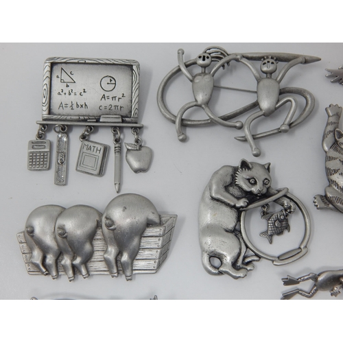 150 - A Large Quantity of Novelty Pewter Brooches (14)