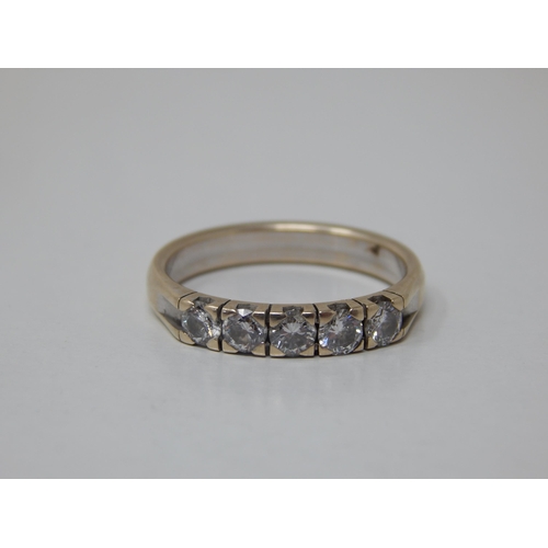 156 - 18ct White Gold 5 Stone Diamond Ring: The Diamonds estimated @ 0.75ct total: Ring Size N: Gross weig... 