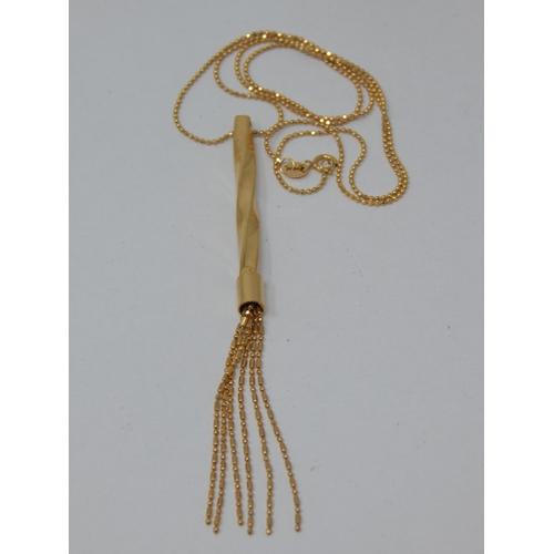 161 - 18ct Yellow Gold Pendant Necklace (44cm) with Candy Twist Shaped Pendant with Flowing Tassels: Weigh... 