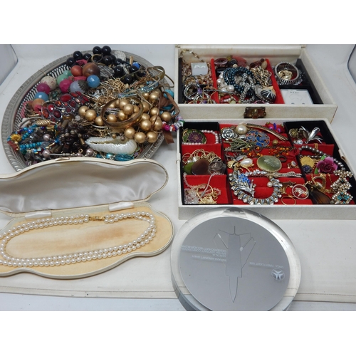 61 - A large collection of costume jewellery