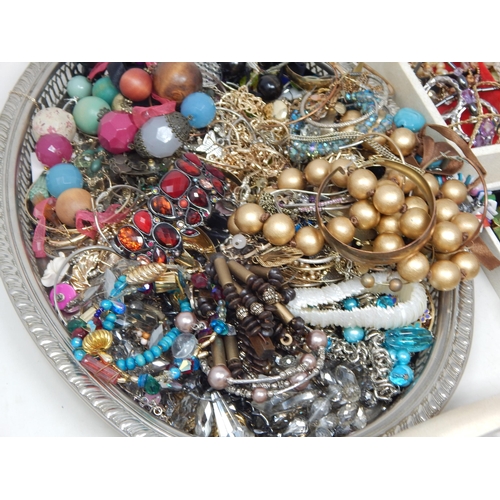 61 - A large collection of costume jewellery